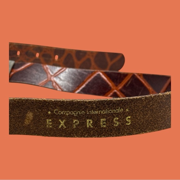 Express Embossed Genuine Leather Dark Light Brown Belt 1” W x 35.5” L Size M - Picture 3 of 6